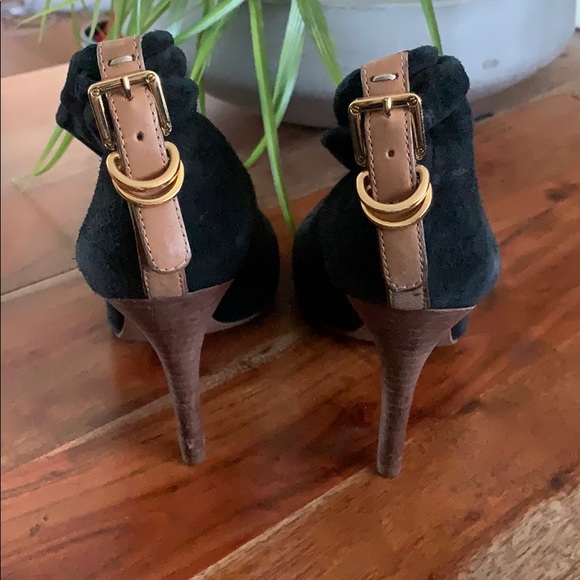 Booties - Picture 3 of 8